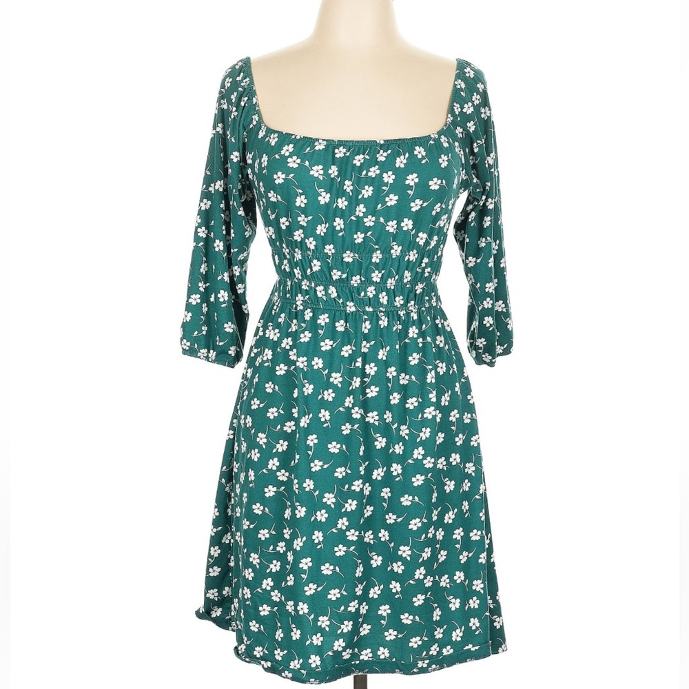 Floral Green Dress with Square Neckline